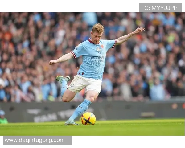 足球明星庆祝兔年盛典高清图片分享展现激情与活力